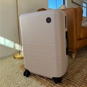 Monos Carry-On Plus, Desert Taupe